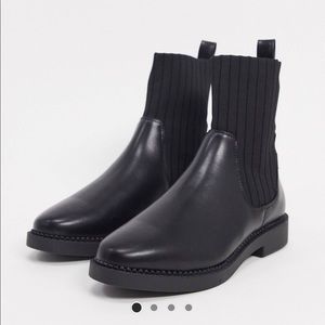 ASOS DESIGN Amanda Chunky Sock Bootie